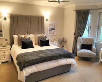 سبرينجفيلد لودج بد آند بريكفاست - Stirling - غرفة نوم