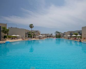 Electra Holiday Village Water Park Resort - Ayia Napa - Pool