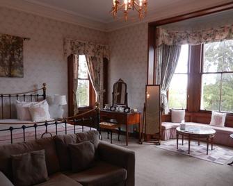 Mansfield Castle Hotel - Tain - Ložnice