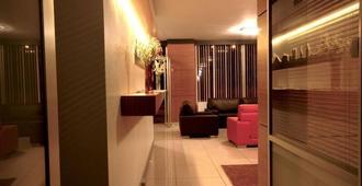 Lounge Hotel - İstanbul - Lobi