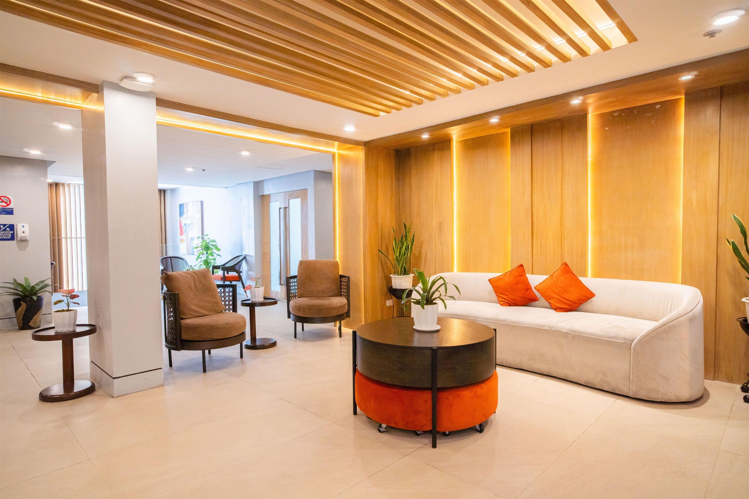 Microtel by Wyndham Baguio - באגיו סיטי - לובי