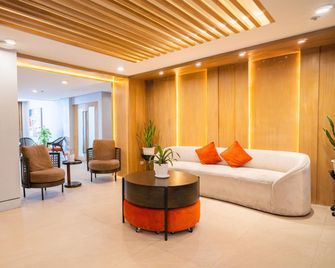 Microtel by Wyndham Baguio - באגיו סיטי - לובי