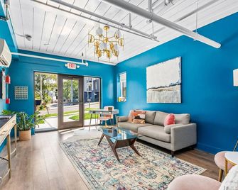 Mason Lofts at West End - Nashville - Wohnzimmer