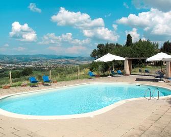 Apartment A Casa di Nadia by Interhome - Marsciano - Piscina