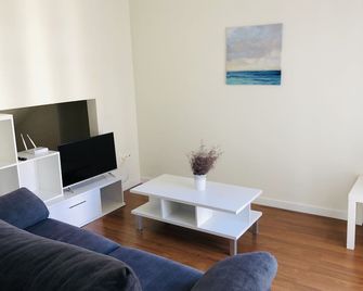 Apartamento turísticos Puente Romano P1 1-C - Salamanca - Wohnzimmer