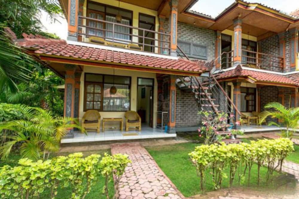 لوفينا بيتش هوتل