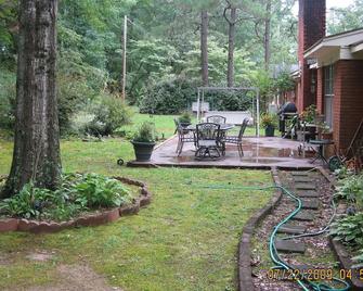 Private House 5 minutes from Ole Miss Stadium - Oxford - Patio