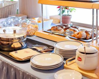 Hotel Oswald - Canazei - Buffet