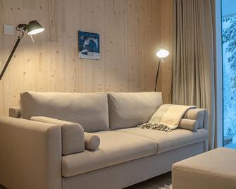 Northern Lights Ranch - Köngäs - Living room