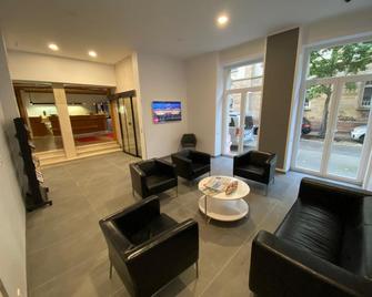 Hotel Barbarossa Karlsruhe Stadtmitte - Karlsruhe - Lobi