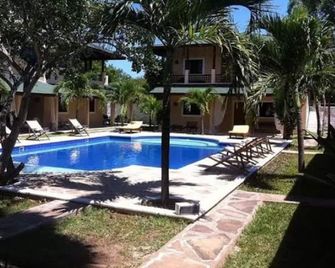 Girasoli Hotel - Malindi - Bazén