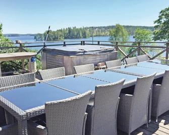 Pet Friendly Home In Tranås With Sauna - Tranås - Balcony