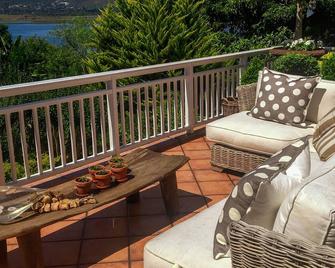 Roseroc Boutique Guesthouse - Knysna - Balkong