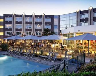 Novotel Clermont Ferrand - Clermont-Ferrand - Toà nhà