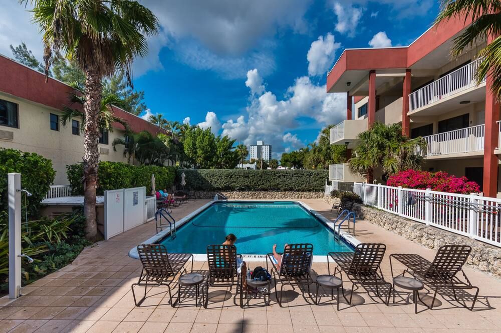 لا كوستا بيتش كلوب