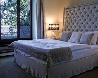 Jablon Lake Resort - Pisz - Sypialnia