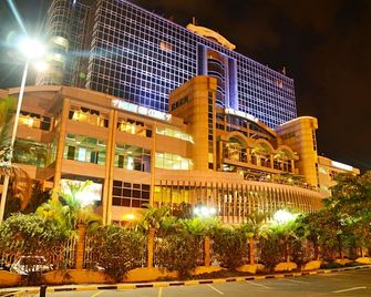 The Panari Hotel - Nairobi - Rakennus