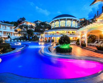 Breakfast at Monaco - Palais Boracay - Boracay - Pool