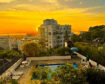 Hostel Sunrise - ריו דה ז'ניירו - סלון