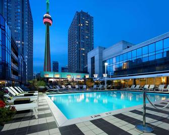 Radisson Blu Toronto Downtown - Toronto - Svømmebasseng