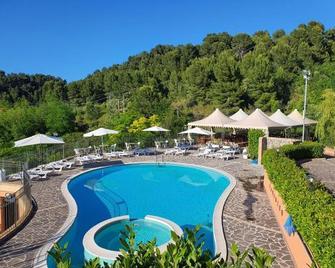 Paradiso Country House - Pescara - Pool