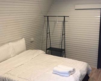 inboxhome resort - Muang Klaeng - Habitación