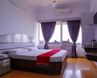 Hotel Maadhini - Kanyakumari - Camera da letto