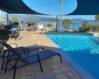 Airlie Apartments - Airlie Beach - Havuz