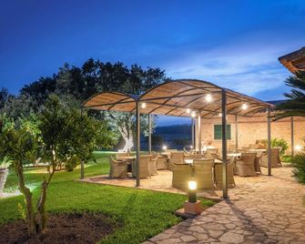 Finca Son Roig by Valentin - Porreres