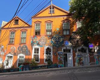 La Casa Del Puerto, Hostal Cultural, Cer - Βαλπαραΐσο