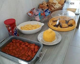 Hostel e Pousada Boa Vista - Recife - Buffet