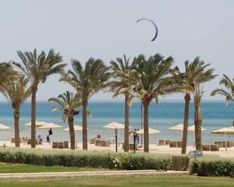 Magawish Village & Resort - Hurghada - Beach
