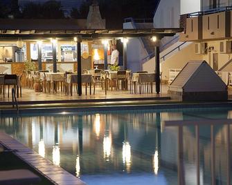 Athinoula Hotel - Kefalos - Pool