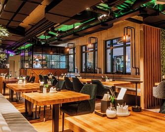 Hotel CityHome am Kurpark - Bad Salzuflen - Restaurant