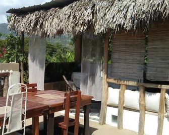 Le Creole Hideaway - Jacmel - Binnenhof