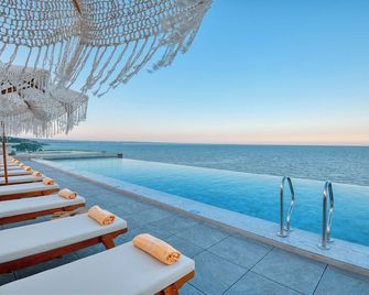 Grifid Hotel Vistamar - Ultra - Golden Sands