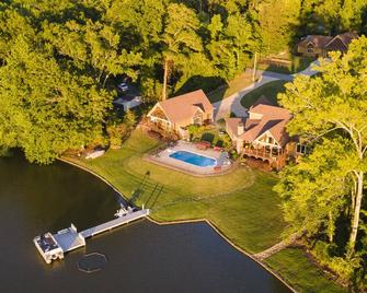 Bayview at Clearwater. The most beautiful view on the lake! - Sharpsburg - Pool