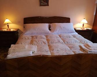 la casa di luigi - Montevarchi - Camera da letto