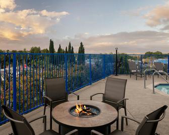 Fairfield Inn by Marriott Santa Clarita Valencia - Santa Clarita - Balcony
