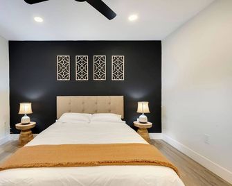 Central Mini putt getaway - San Jose - Bedroom
