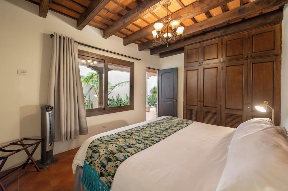 Casa Piawi- Center of Antigua 4 blocks Central Park - Antigua Guatemala - Habitación