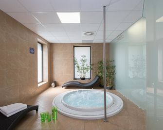 Hotel Panská Zahrada - Dobřichovice - Spa