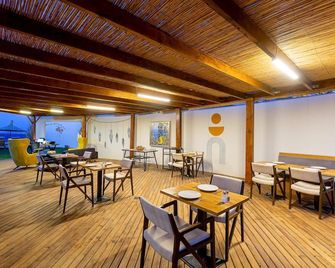 Anda Beach Bistro & Rooms - Ayvalık - Restaurante
