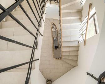 Citadel Aparthotel - Galatz - Aufgang