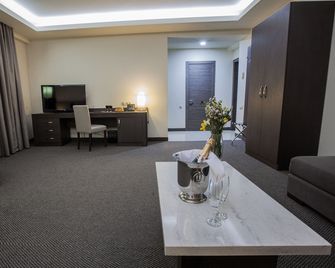 Aviatrans Hotel - ירבאן