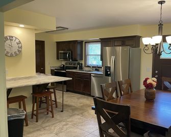 All Star Inn & Suites - Wisconsin Dells