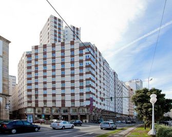 Hotel Riazor - A Coruña - Gebäude