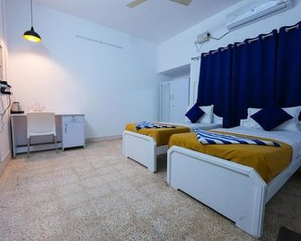 Madras Inn - Nungambakkam - צ'נאי - חדר שינה