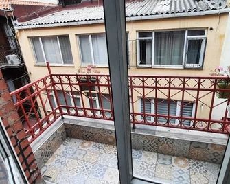 Puffin Boutique - Istanbul - Estambul - Balcón