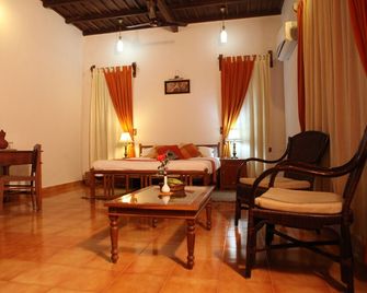 Mannaas Veedu Retreat & Spa - Pathanāmthitta - Bedroom